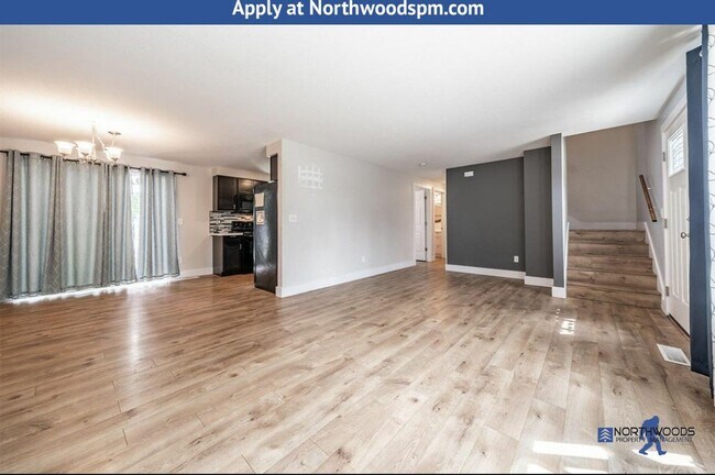 Building Photo - Very Nice Two Story, 3 Bedroom 2 Bath home...