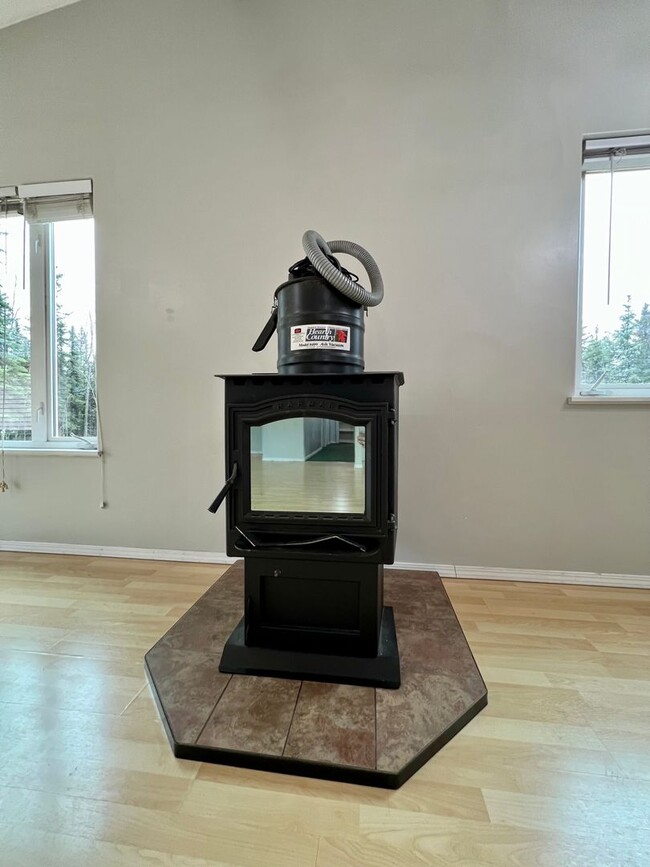 Foto del edificio - Charming 3-Bedroom Home / Pet Friendly / 2...