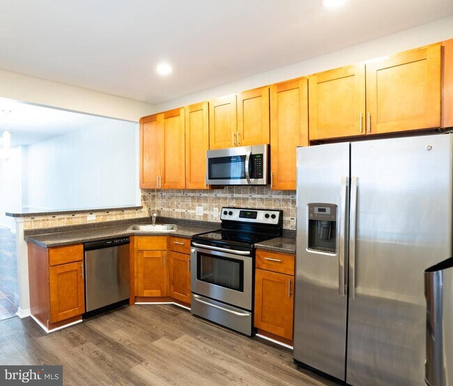 Foto del edificio - 1745 N 60th St