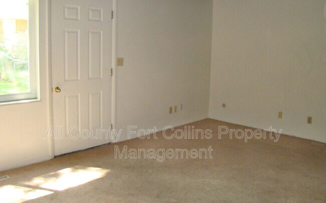 Foto del edificio - 1625 Larch St