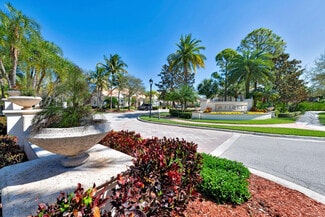 Building Photo - 5205 Myrtlewood Cir E
