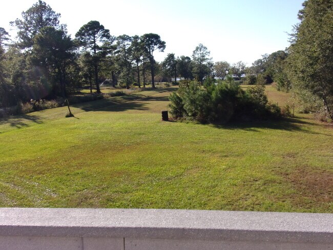 Foto del edificio - 124 Winslow Dr