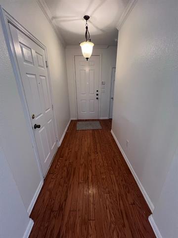 Building Photo - 1415 Tree Top Dr