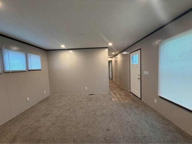 Foto del edificio - 501 Hallmark Blvd