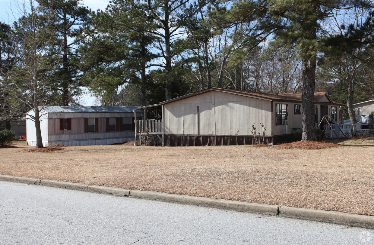 Estates Apartments in Loganville, GA