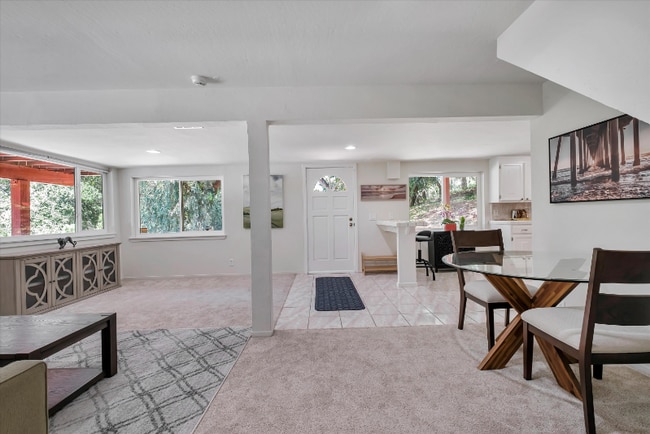Building Photo - 25610 Soquel San Jose Rd