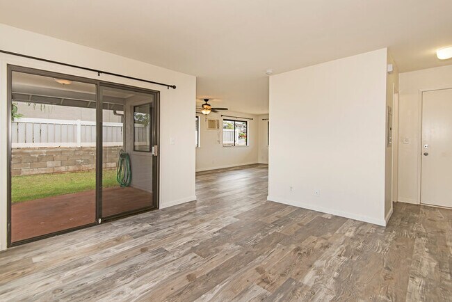 Building Photo - 94-546 Polina Pl