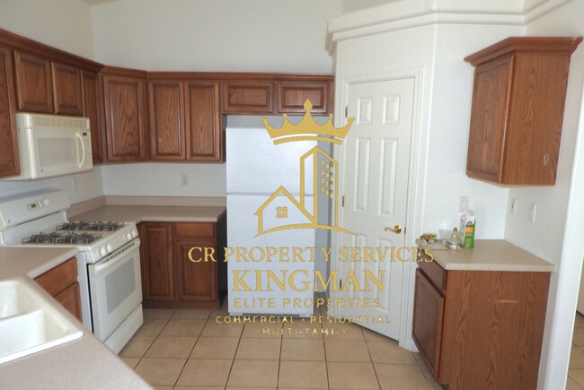 Foto del edificio - Desirable Ridgeview Ranch 3+2 home Hualapai Mountain Road