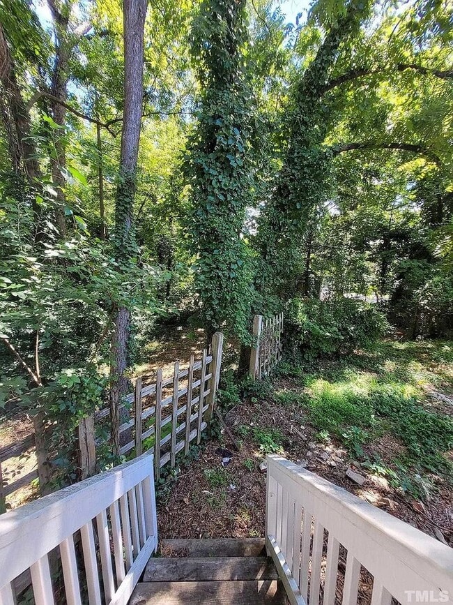 Building Photo - Gorgeous One Bedroom Home Coming soon!