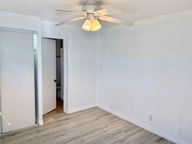 Building Photo - 3660 Roosevelt St