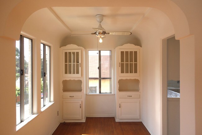 Foto del edificio - 2211 1/2 Echo Park Ave