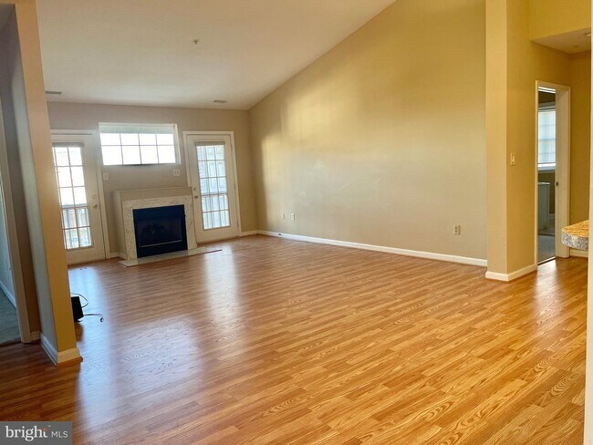 Building Photo - 319 Eagles Landing Ct