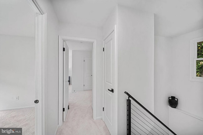 Foto del edificio - 10116 Dundalk St