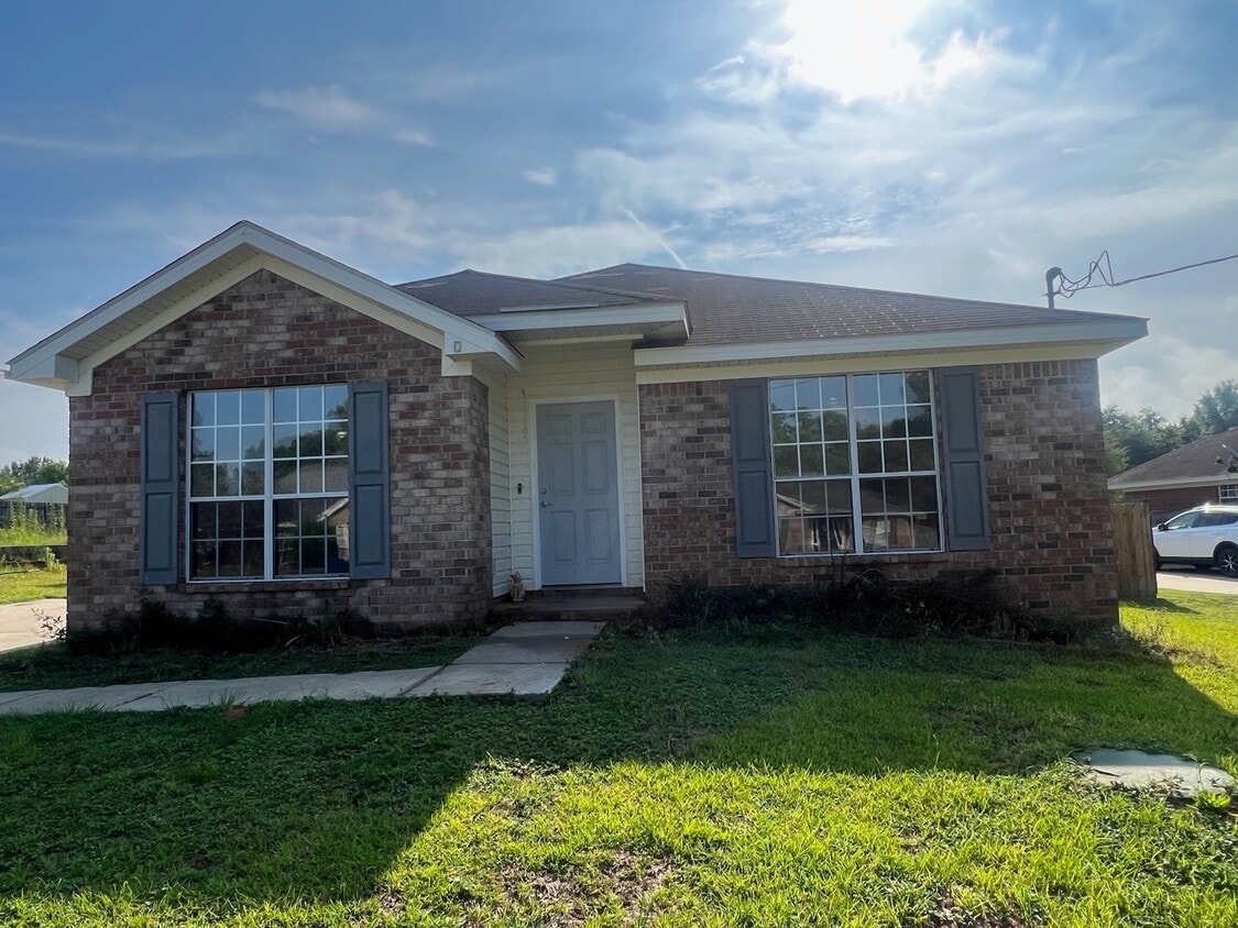 4991 Myrick Ct, Mobile, AL 36695 House for Rent in Mobile, AL