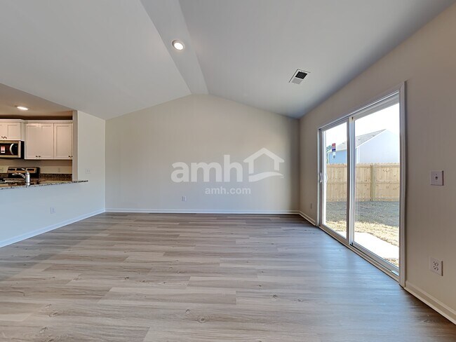Foto del edificio - 1341 John Swann St