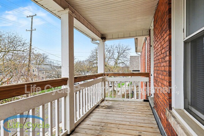 Foto del edificio - 18 Indiana Ave SW