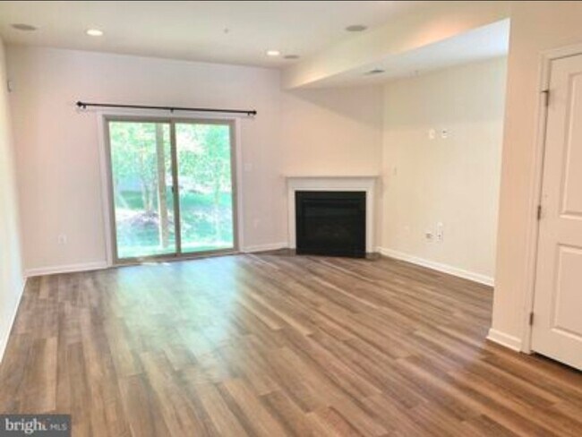 Building Photo - 7218 Winding Hills Dr