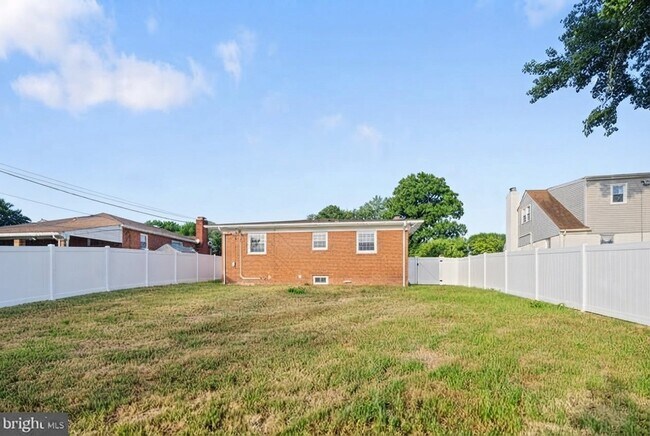 Foto del edificio - 1816 Tyler Rd