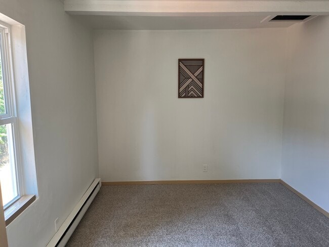 Building Photo - 3093 Spanish Ravine Rd
