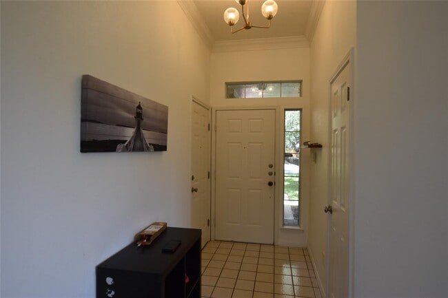 Building Photo - 7219 John Blocker Dr