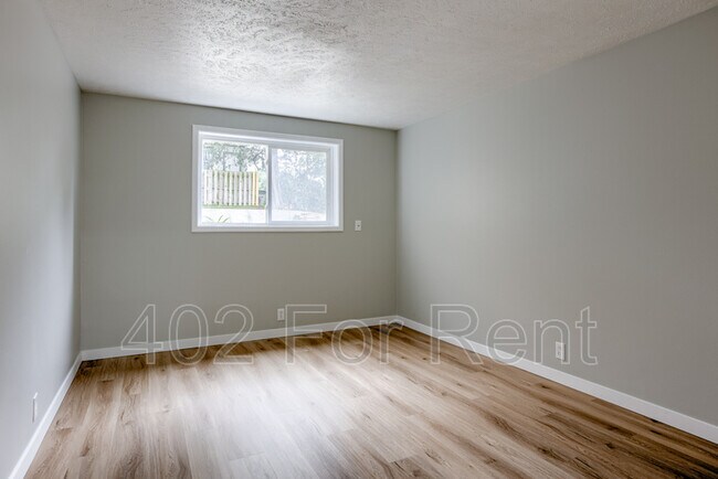 Foto del edificio - 4713 Davenport St