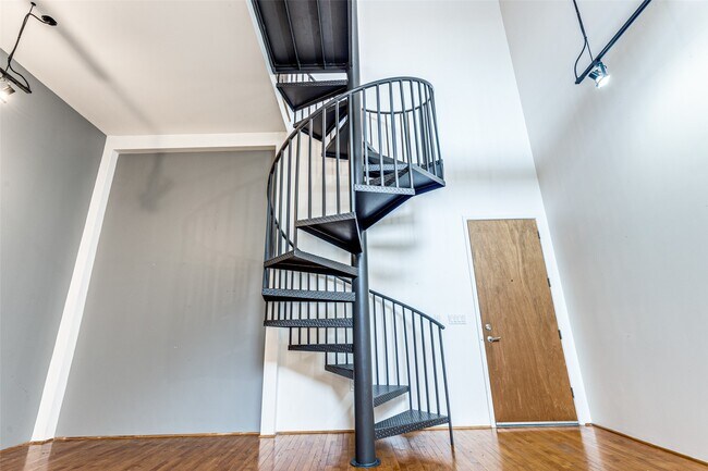 Foto del edificio - 1312 Live Oak St