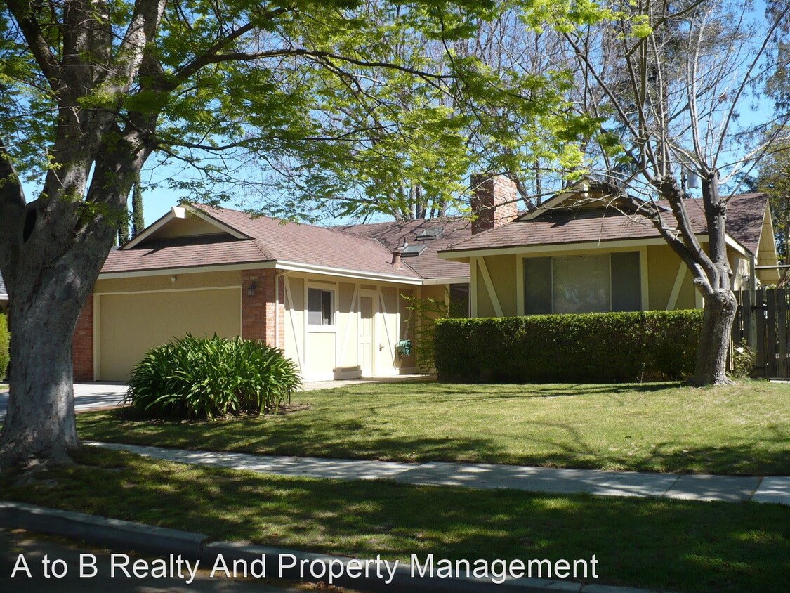 Primary Photo - 4 br, 2.5 bath House - 1154 Lockhaven Way