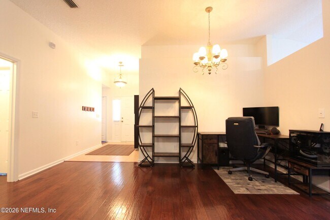 Foto del edificio - 509 Candyroot Ct