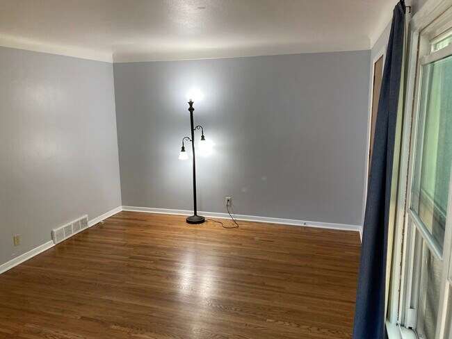 Sala de estar - 5834 Lyndale Ave S