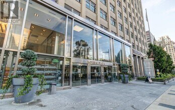 Building Photo - 111 St Clair Ave W