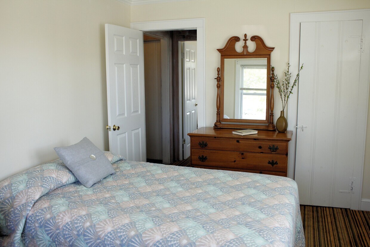 Bedroom 1 - 106 14th St