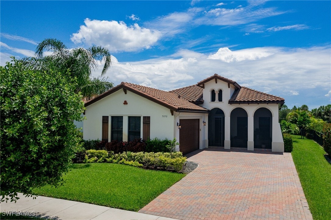 Foto principal - 5090 Monza Ct