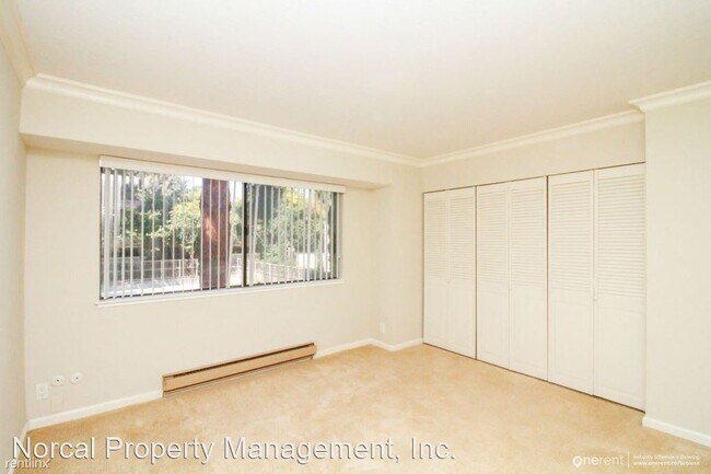 Building Photo - 2 br, 1.5 bath House - 3013 Kaiser Dr #B