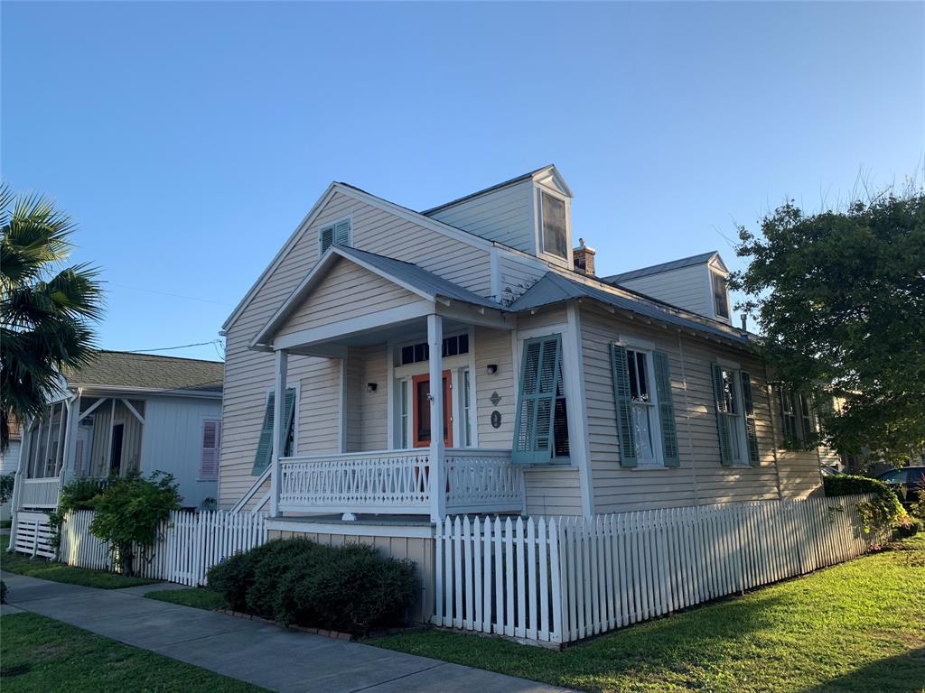 1201 15th St, Galveston, TX 77550 House for Rent in Galveston, TX