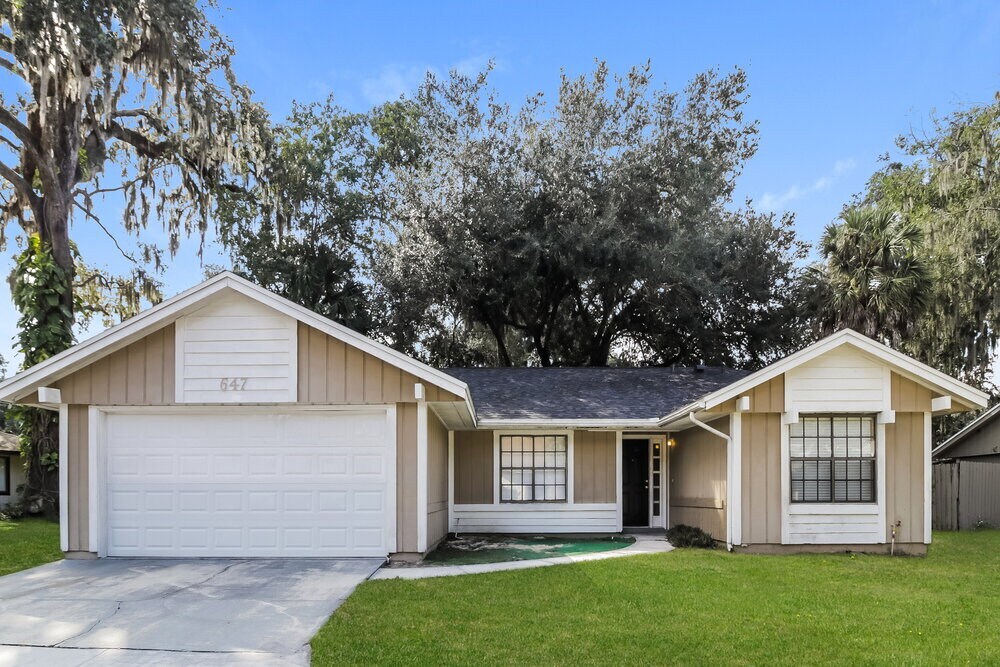 Foto principal - 647 Redwood Dr