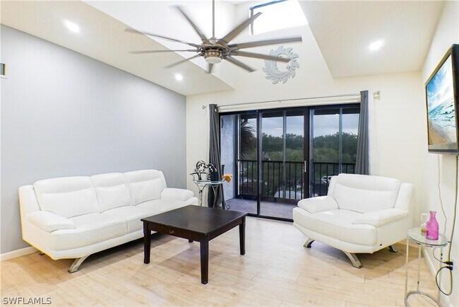 Building Photo - 4701 Lakeside Club Blvd