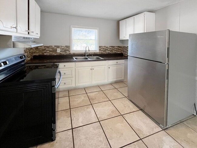 Foto del edificio - 1260 Hiawatha Drive NE