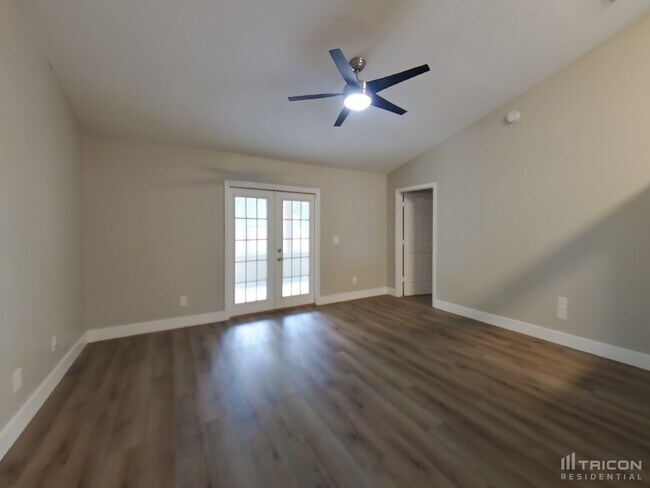 Building Photo - 84092 Saint James Court Yulee FL