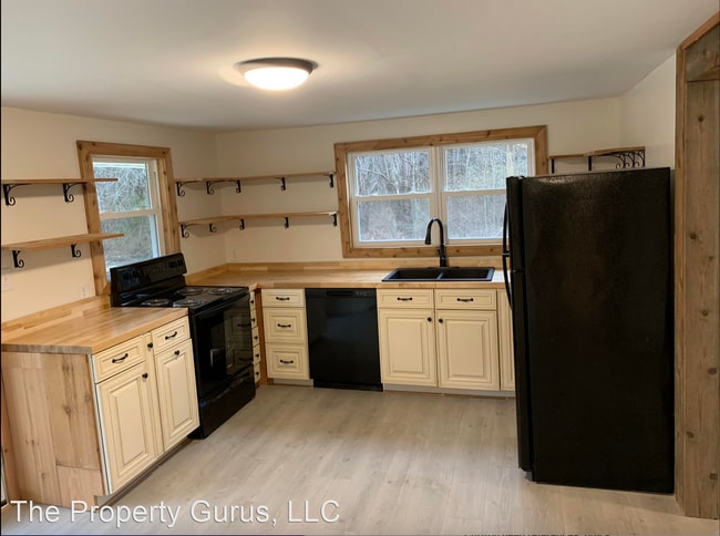 Building Photo - 3 br, 1 bath House - 3910 Cumberland Road