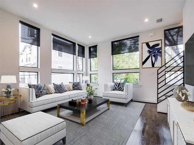 Foto del edificio - 2217 Moser Ave