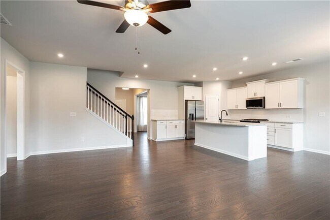 Foto del edificio - 5729 Wheeler Ridge Rd