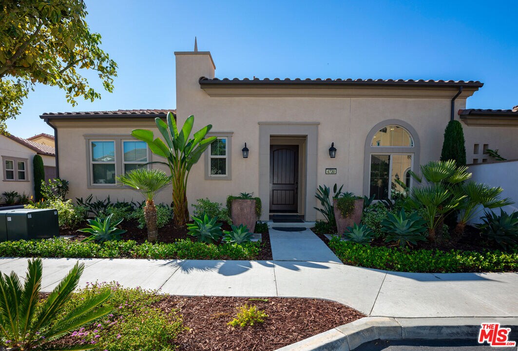 Foto principal - 4730 Flora Park Wy