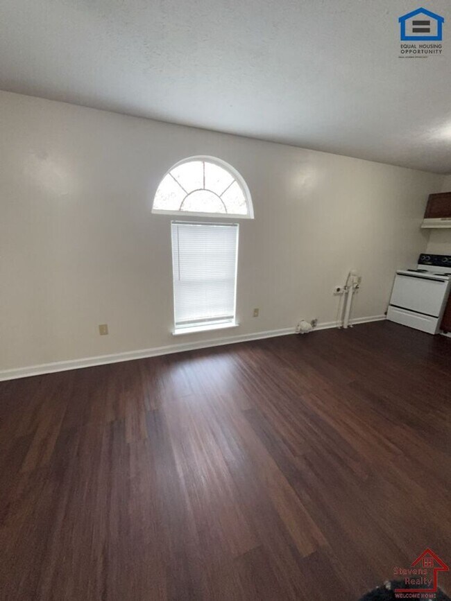 Foto del edificio - 117 Dogwood Pointe Dr