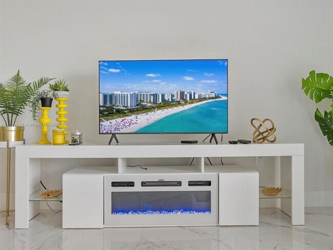 Foto del edificio - 400 Kings Point Dr