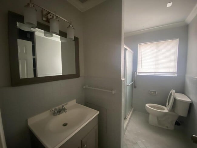 Foto del edificio - 2506 Waverly Dr