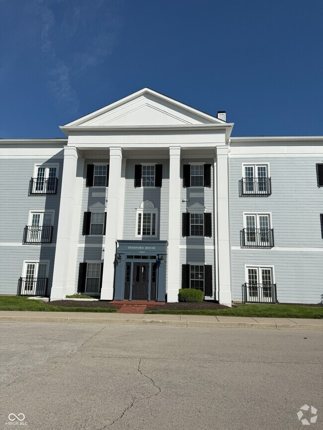 Building Photo - 12880 University,Unit 3b Crescent