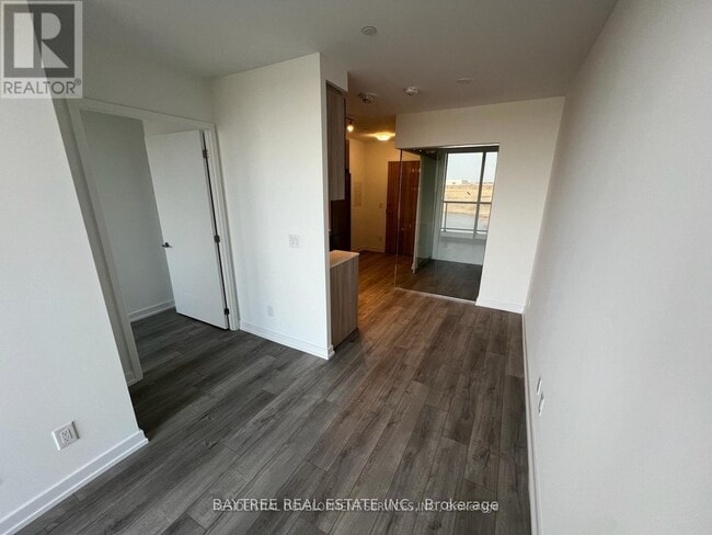 Building Photo - 3100 Keele St