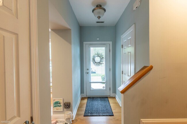 Foto del edificio - 3 br, 2.5 bath House - 1966 Tudor Court
