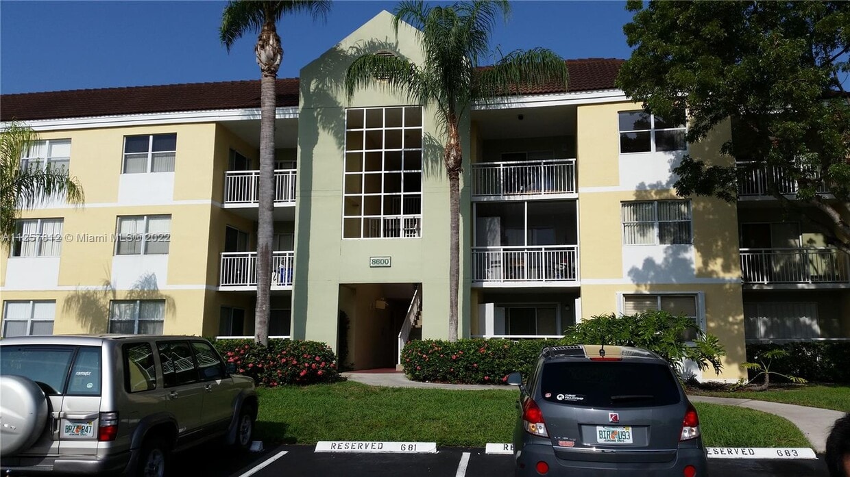 8600 SW 212th St Unit 210, Cutler Bay, FL 33189 Condo for Rent in