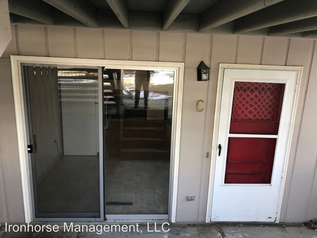 Building Photo - 411 N 16th Ave